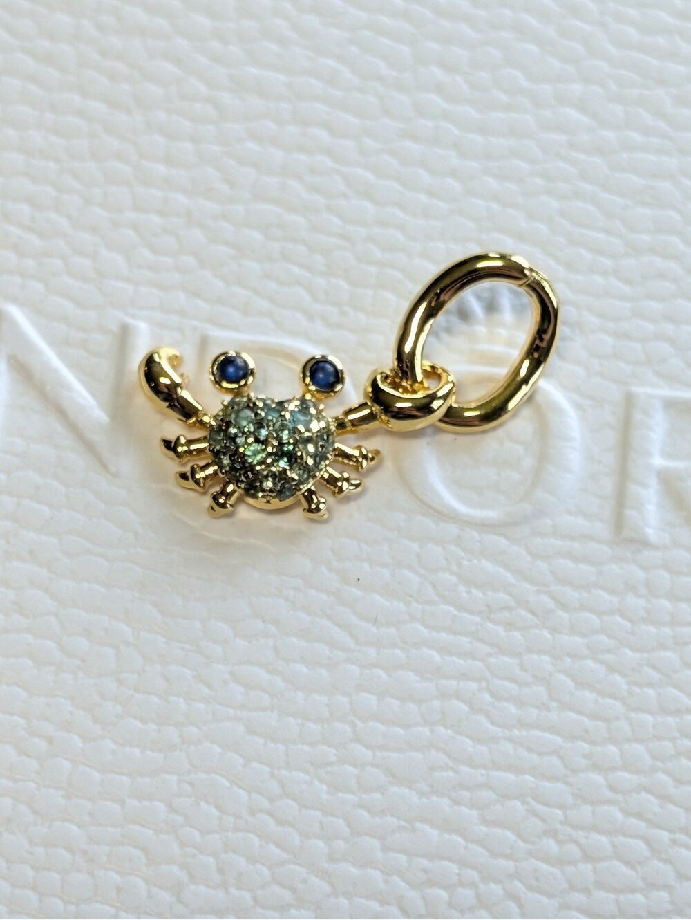 Pandora charm crab